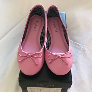 Pink round toe flats .Worn once.Very good condition.